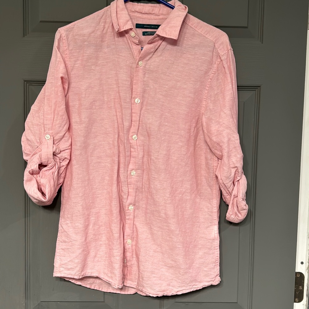 Perry Ellis linen blend button down